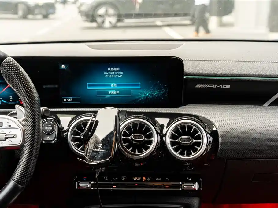 Mercedes-Benz A-Class AMG 2022 — фото 17