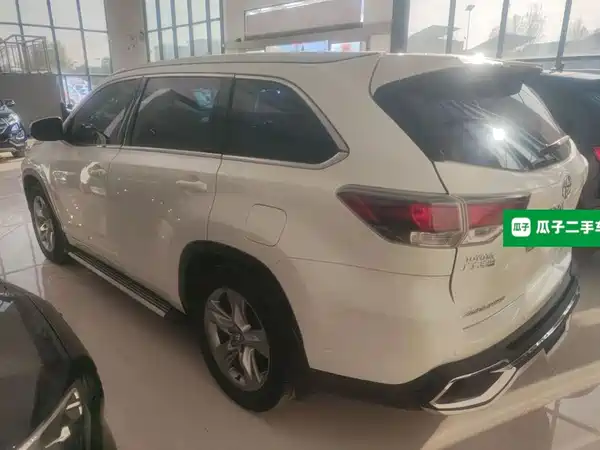 Toyota Highlander 2017