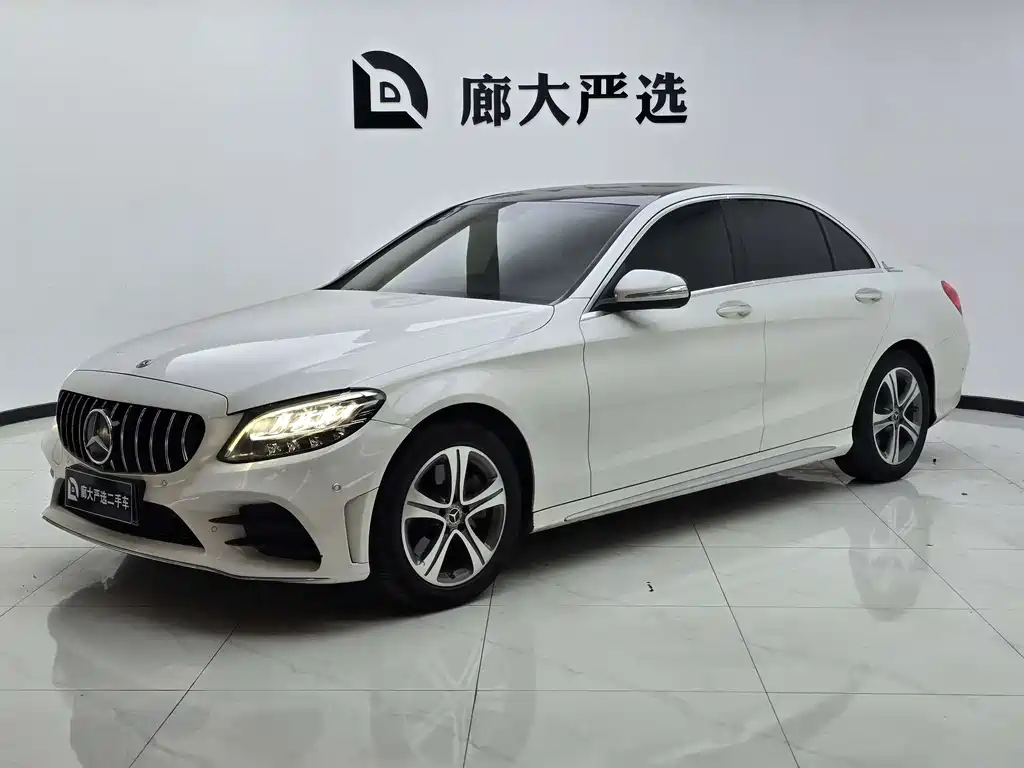 Mercedes-Benz C-Class 2020 — фото 1