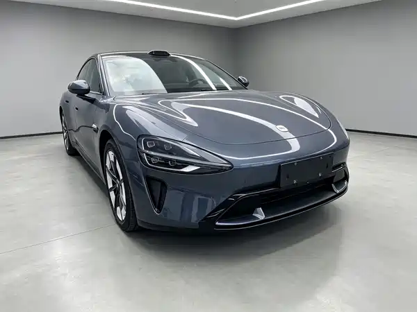 Xiaomi SU7 2025