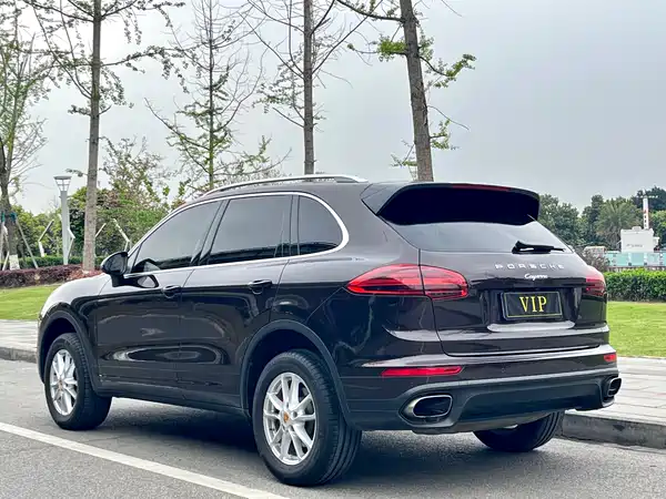 Porsche Cayenne 2015