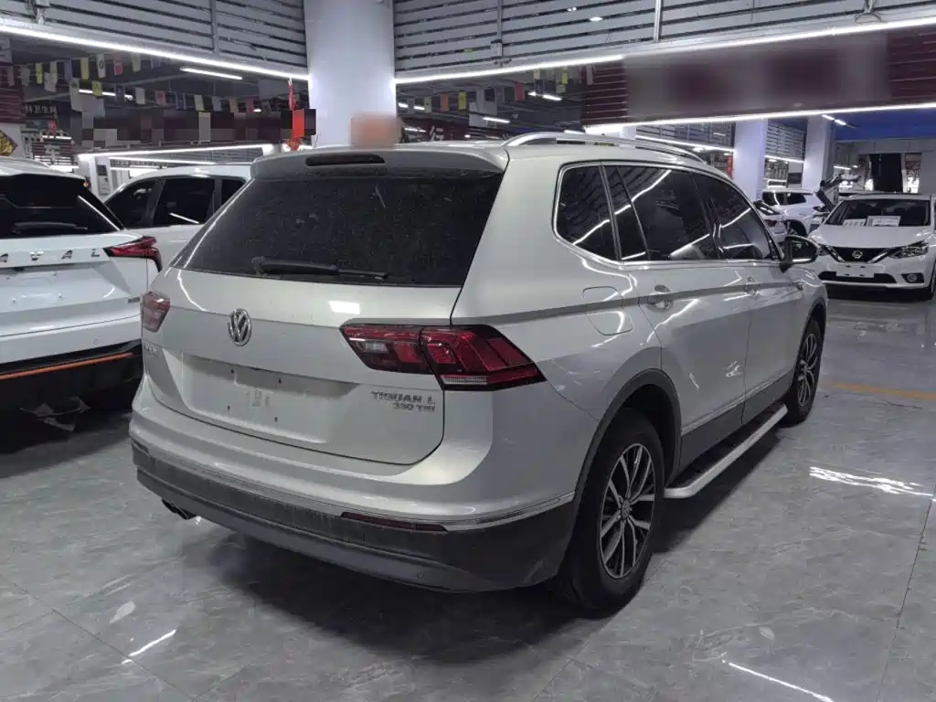 Volkswagen Tiguan L 2018 — фото 7