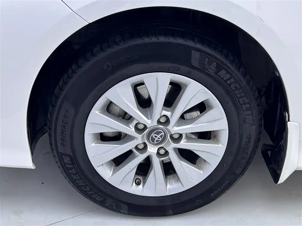 Toyota Corolla 2020 — фото 11