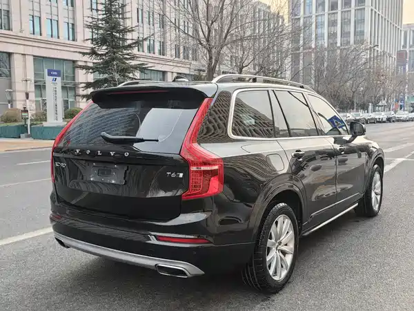 Volvo XC90 2018