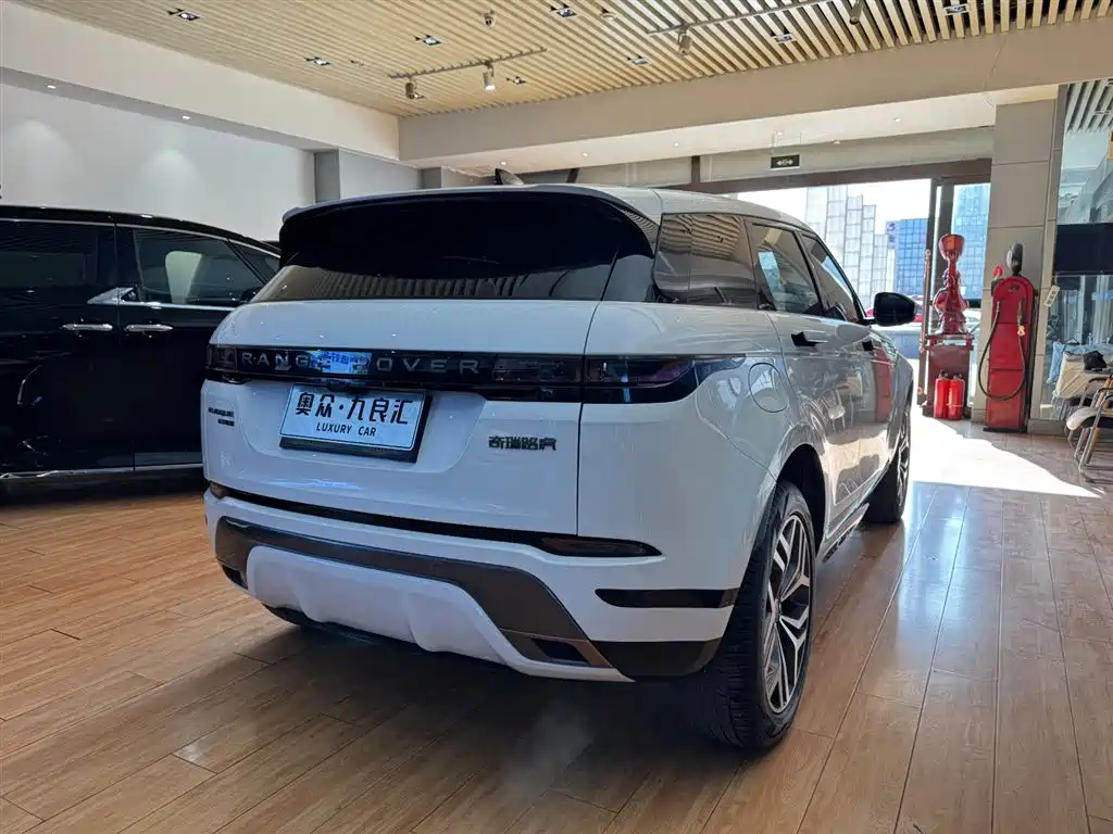 Land Rover Evoque 2020 — фото 6