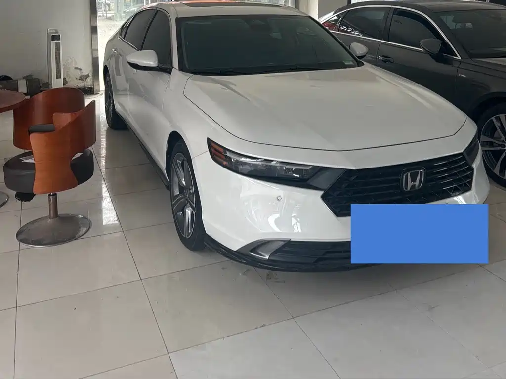 Honda Accord 2025 — фото 1