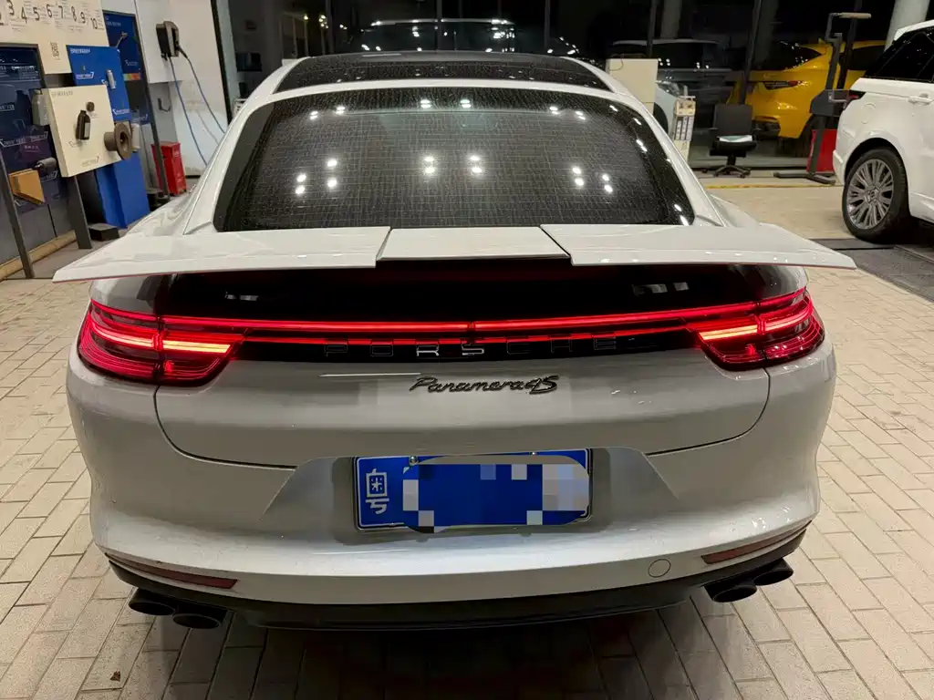 Porsche Panamera 2020 — фото 6
