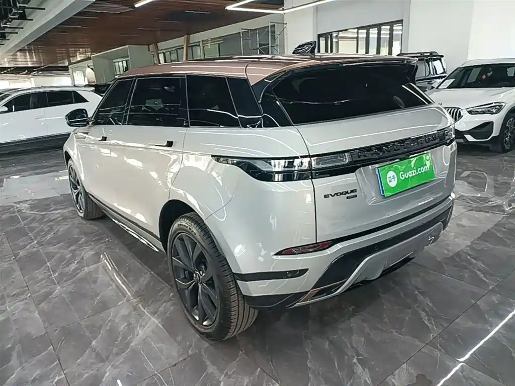 Land Rover Evoque 2024 — фото 5