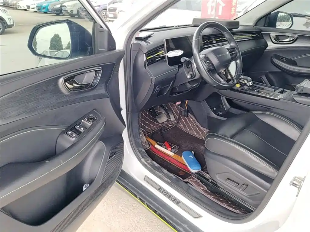Roewe RX5 New Energy 2022 — фото 16