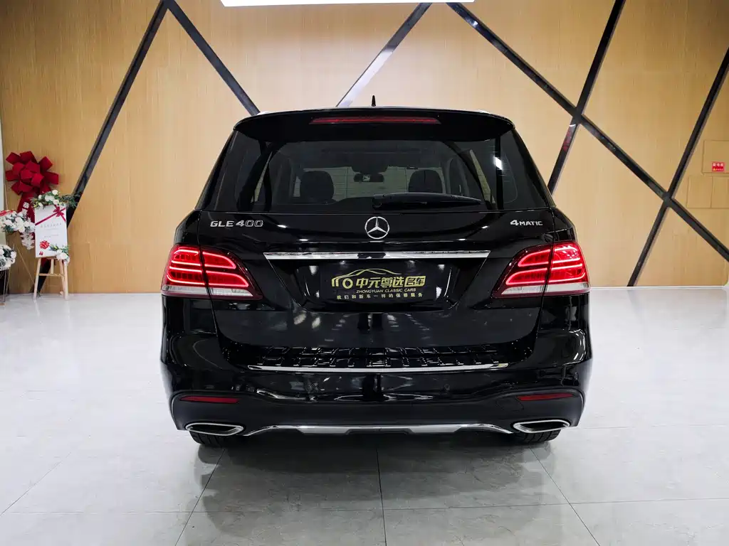 Mercedes-Benz GLE 2016 — фото 10