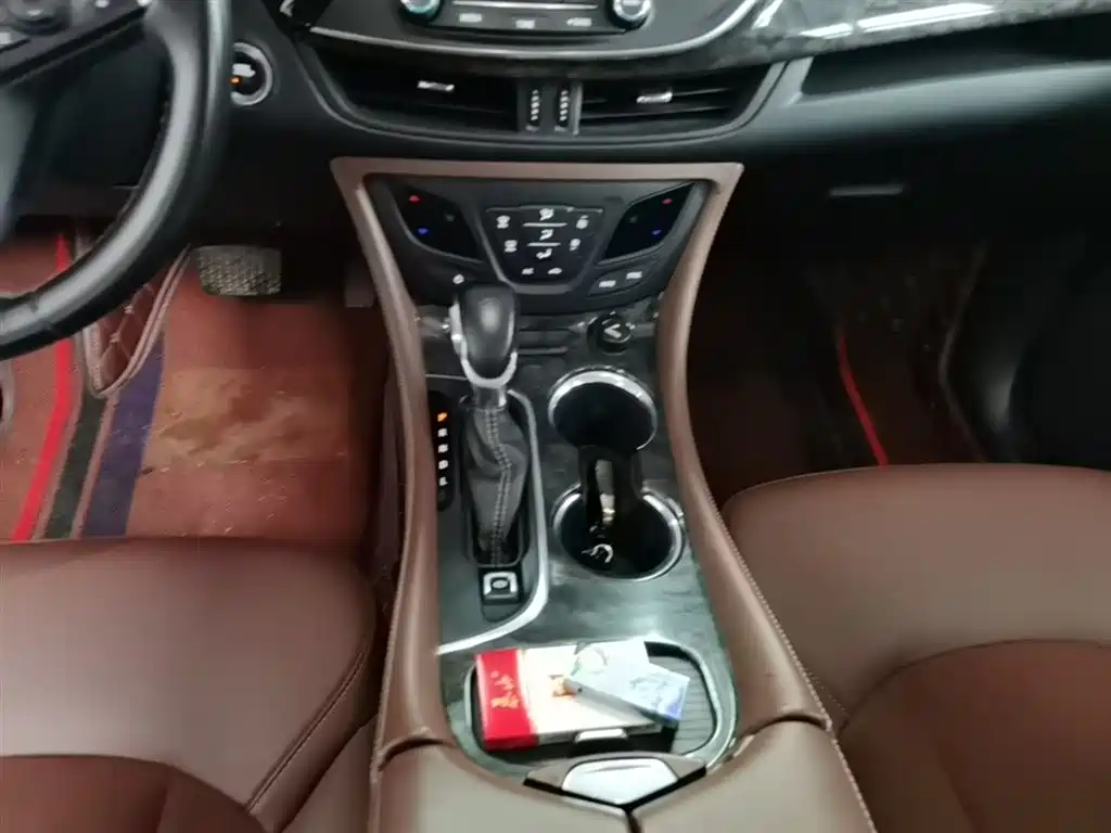 Buick Envision Plus 2016 — фото 14