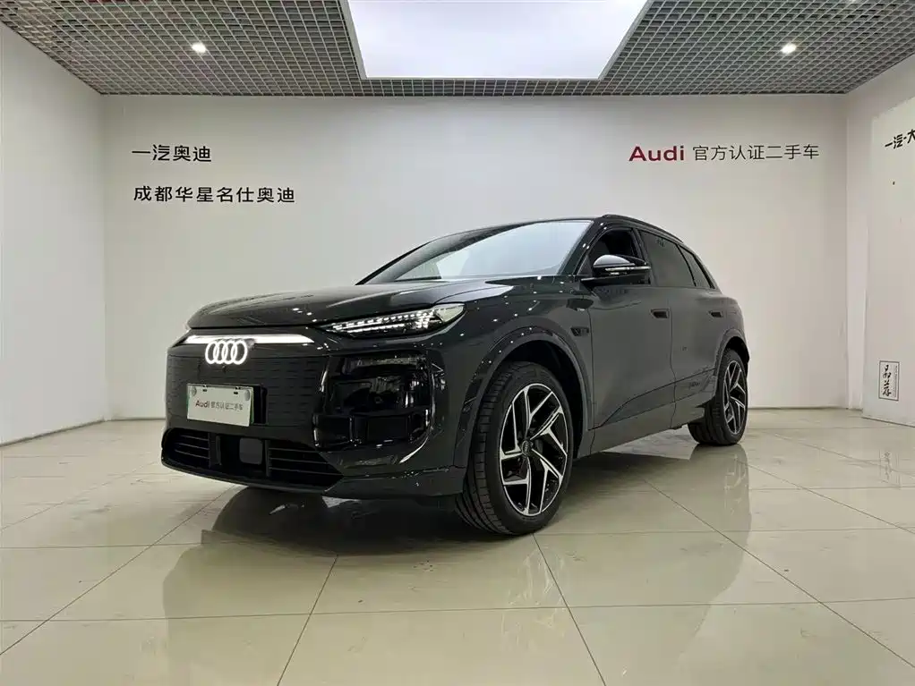 Audi Q6L e-tron 2025