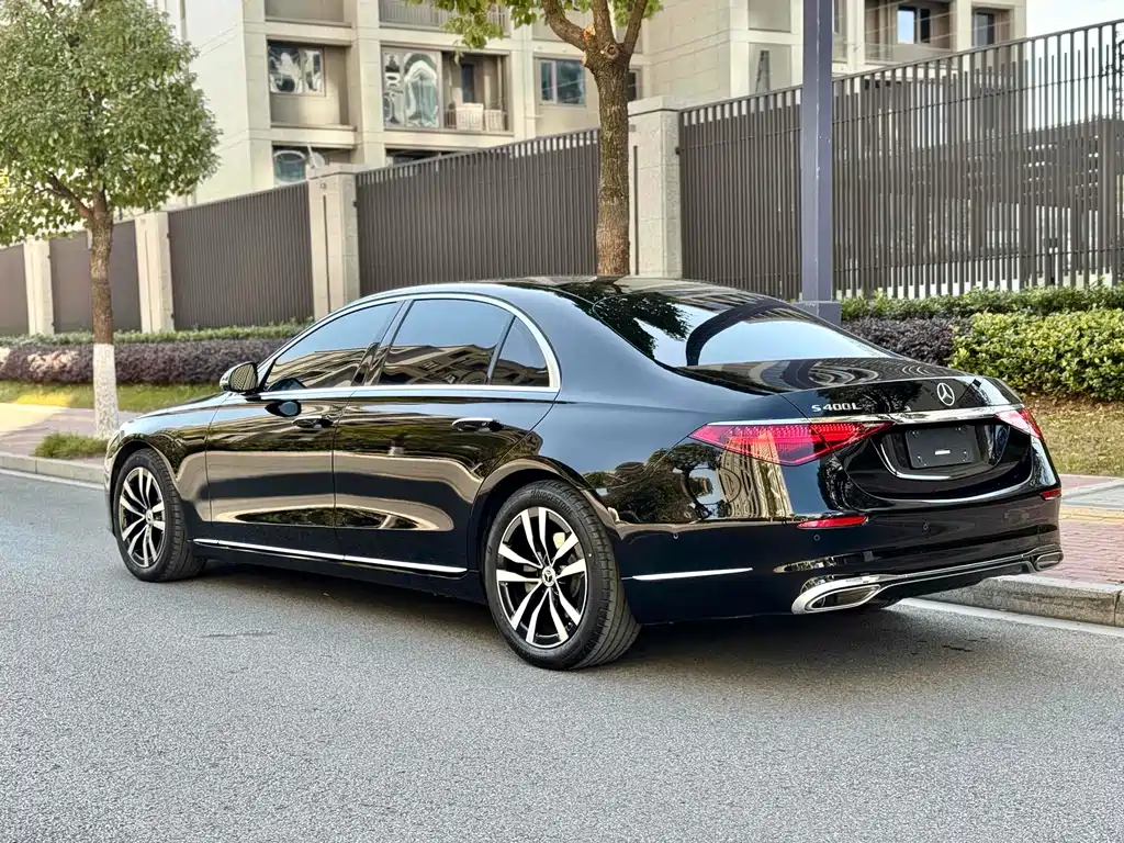Mercedes-Benz S-Class 2024 — фото 13