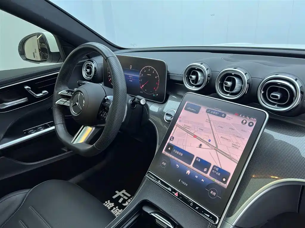 Mercedes-Benz C-Class 2024 — фото 18