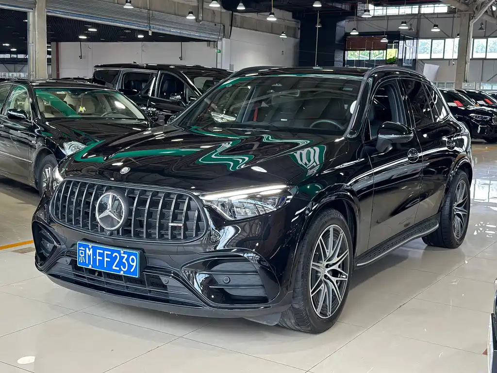 Mercedes-Benz GLC AMG 2025 — фото 3