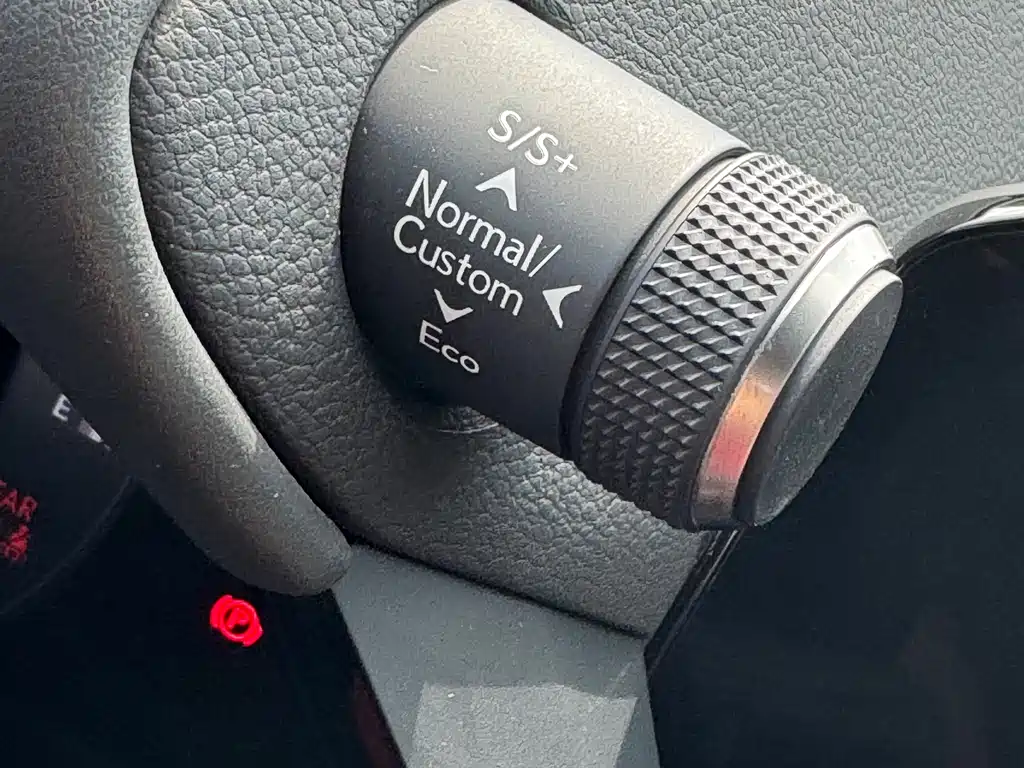 Lexus ES 2021 — фото 12