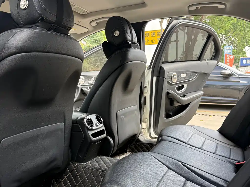 Mercedes-Benz C-Class 2020 — фото 20