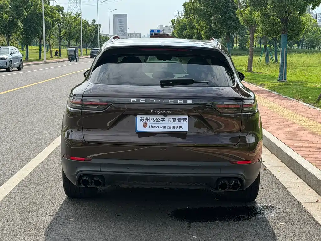 Porsche Cayenne 2022
