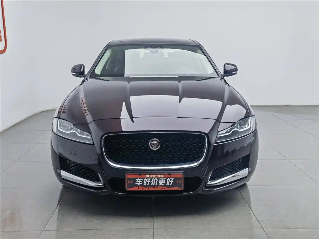 Jaguar XFL 2019 — фото 3