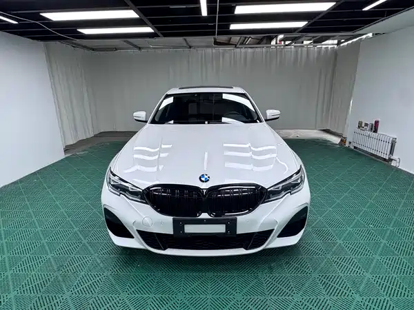 BMW 3 Series 2022