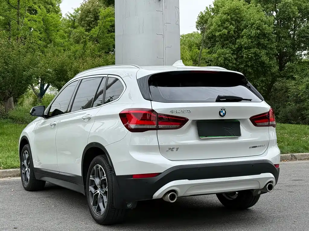 BMW X1 2022 — фото 9