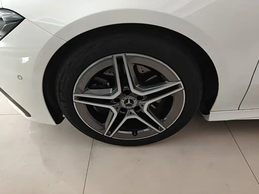 Mercedes-Benz CLA 2025 — фото 23