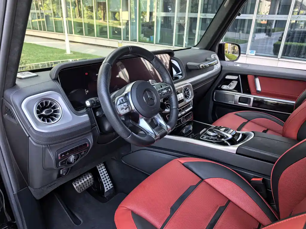 Mercedes-Benz G-Class AMG 2021 — фото 16