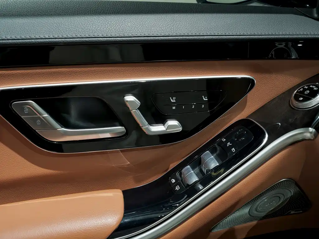 Mercedes-Benz S-Class 2023 — фото 6
