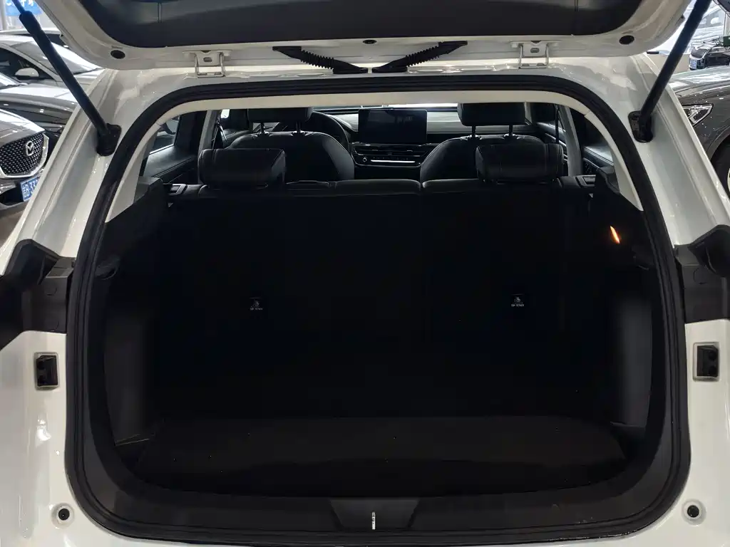 Haval H6 2023 — фото 23