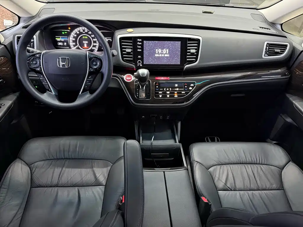 Honda Odyssey 2020 — фото 13