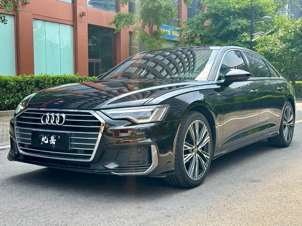 Audi A6L 2020 — фото 1