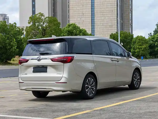 Buick GL8 2022