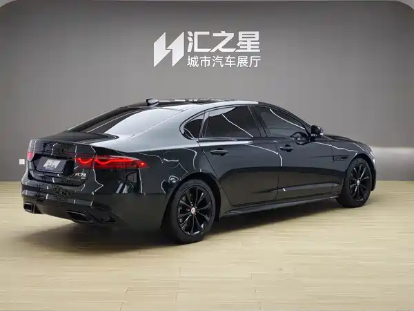 Jaguar XFL 2021