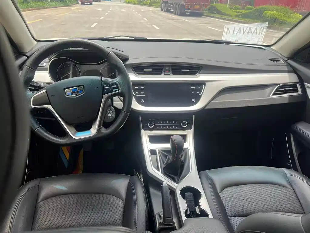 Geely Vision 2017 — фото 10