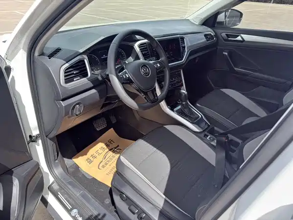 Volkswagen T-Roc 2022
