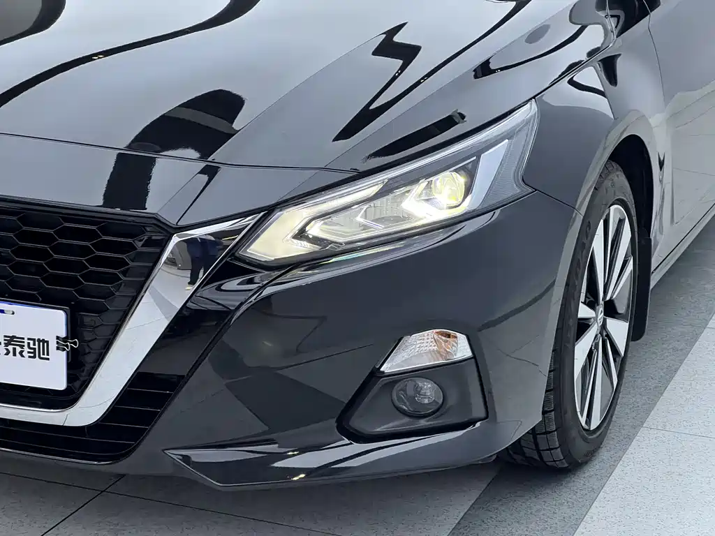 Nissan Teana 2023 — фото 3