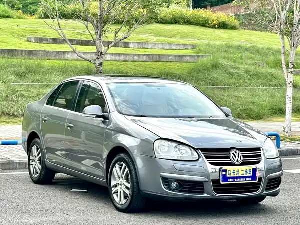 Volkswagen Sagitar 2010