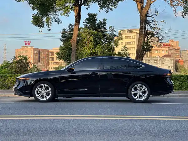 Honda Accord 2023