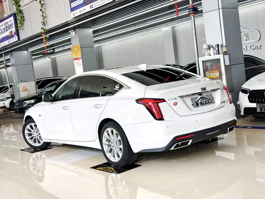 Cadillac CT5 2020 — фото 3