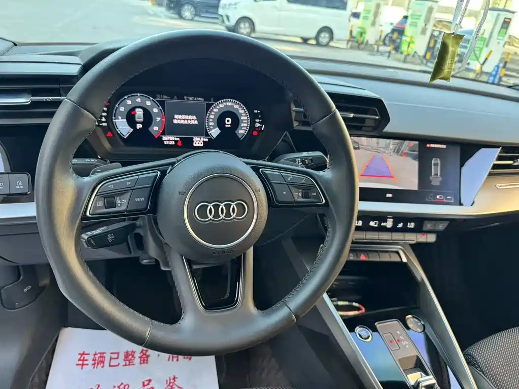 Audi A3 2022 — фото 12