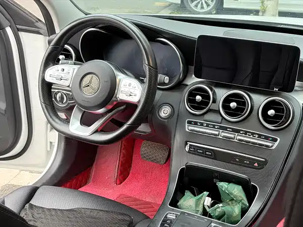 Mercedes-Benz C-Class 2021