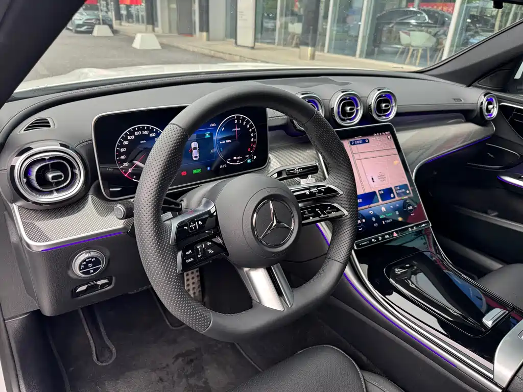 Mercedes-Benz C-Class New Energy 2025 — фото 11