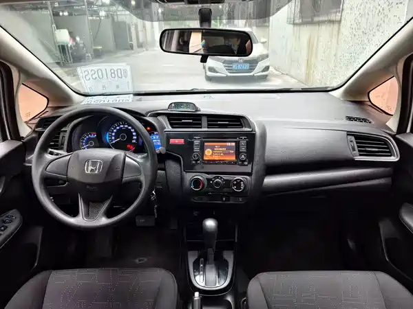 Honda Fit 2016