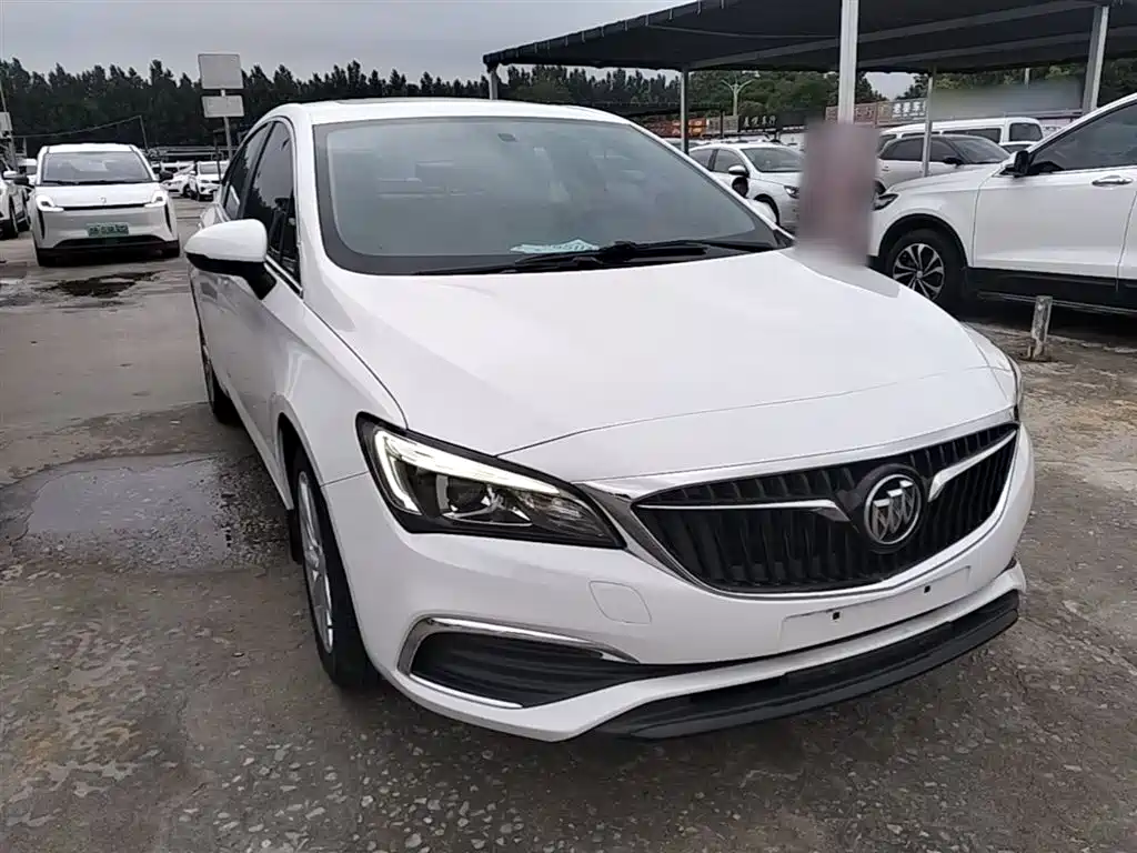 Buick Verano 2018 — фото 4