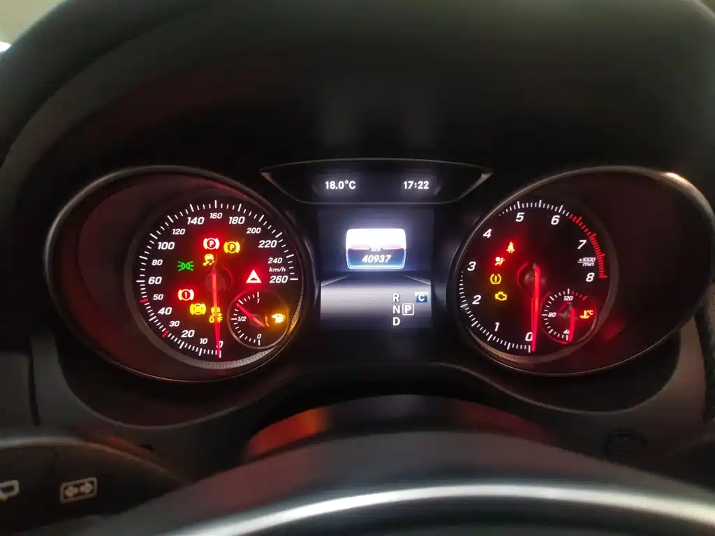 Mercedes-Benz GLA 2019 — фото 10