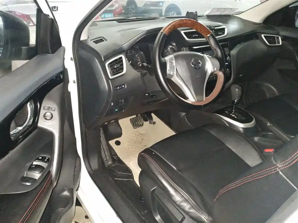 Nissan Qashqai 2017 — фото 15