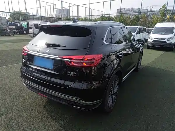 Hongqi HS5 2022