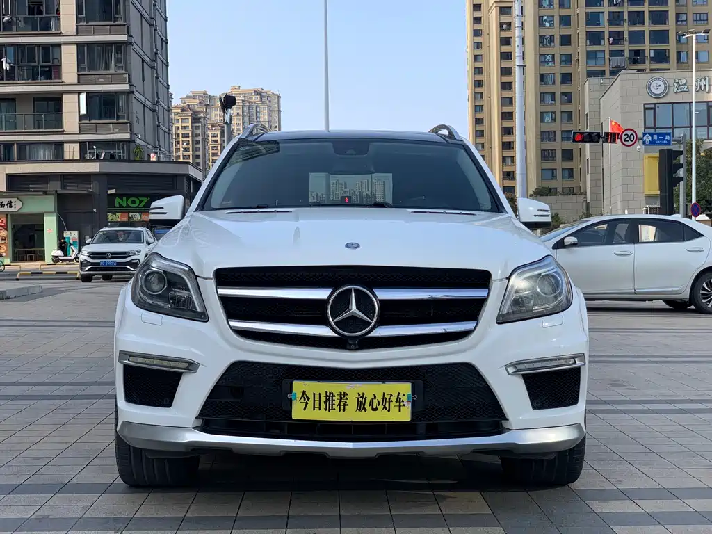 Mercedes-Benz GL-Class AMG 2017 — фото 2