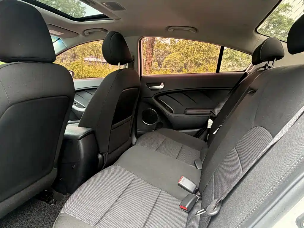 Kia K3 2017