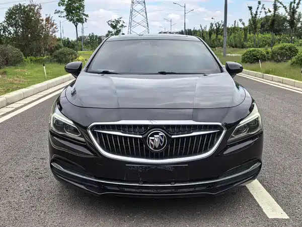 Buick LaCrosse 2018
